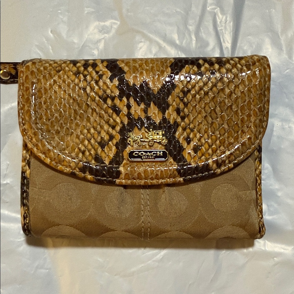 COACH CLASSIC Tan and Brown Snake Print Wallet